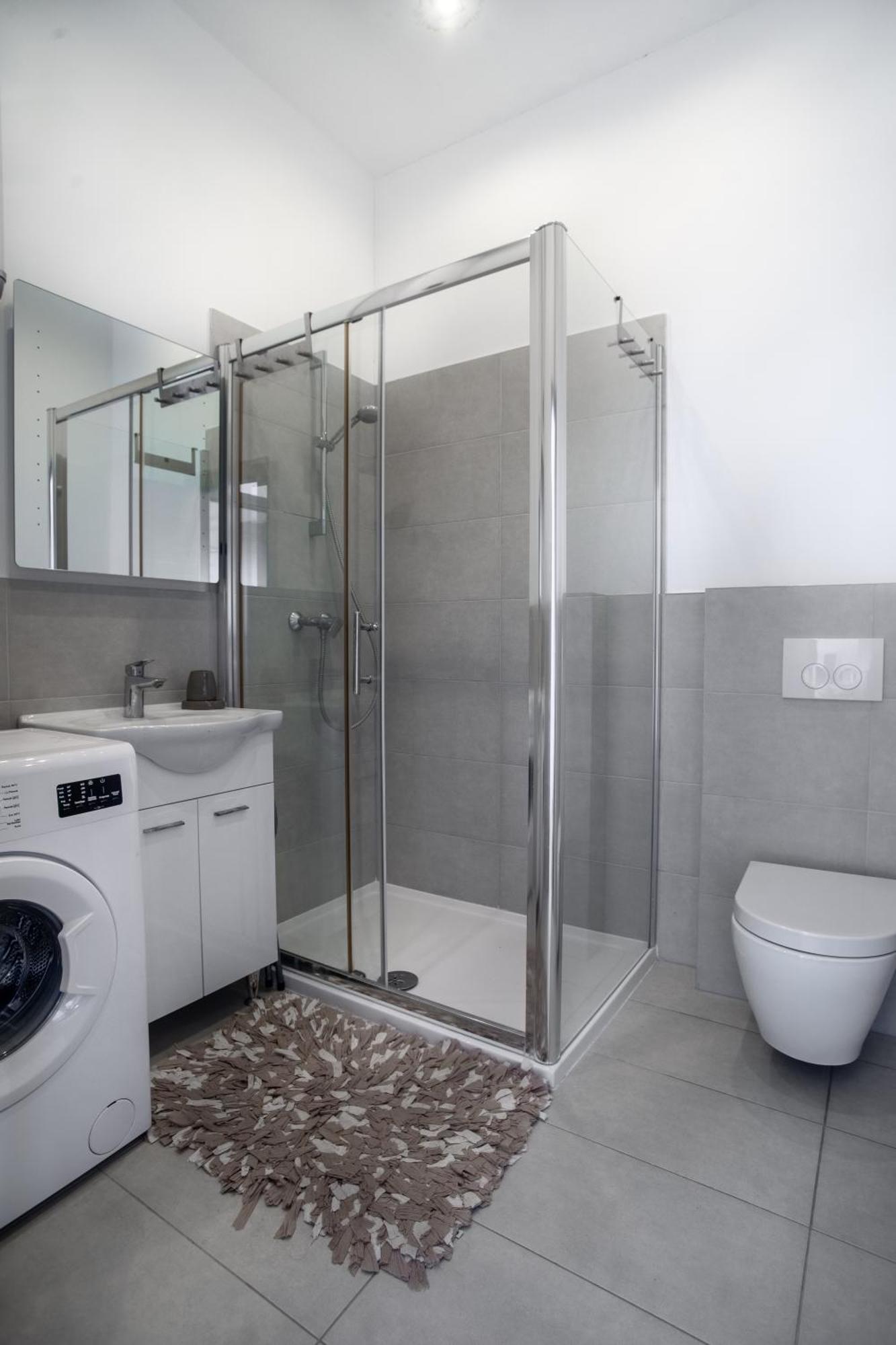 Dukat Apartamento Nin Exterior foto